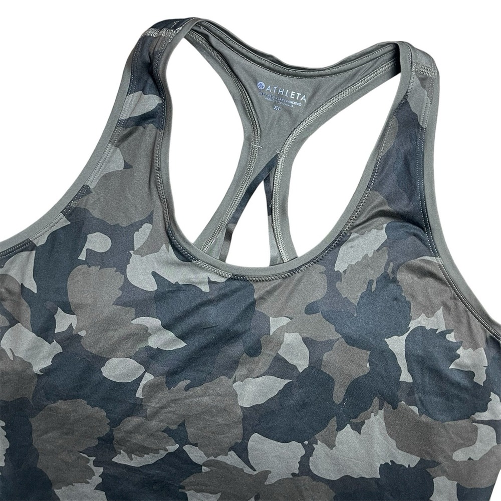 Athleta XL Camo Limitless Tank Olive Green Racerback Keyhole Stretch Athletic